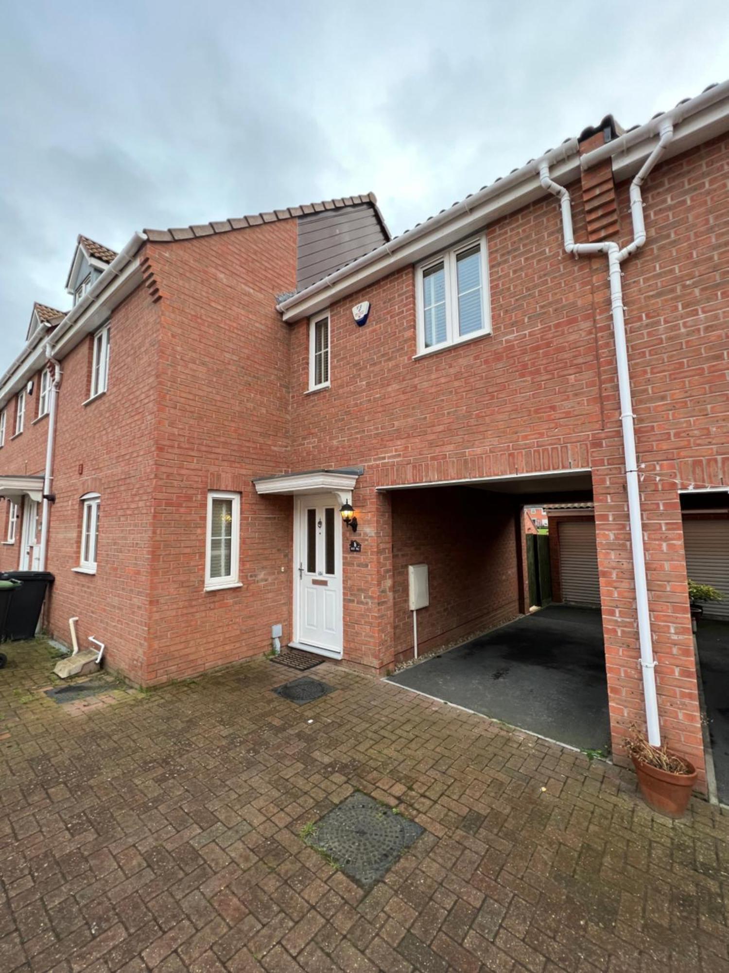 The Belfry 3 Bedrooms 2 Bathrooms Contractors & Family Higham Ferrers Exterior photo